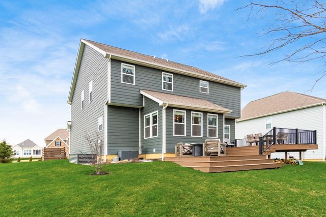 4077 Topsail Drive, Lewis Center, OH 43035