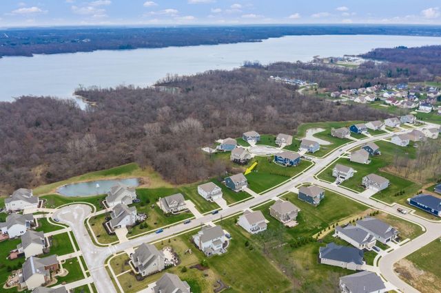 4077 Topsail Drive, Lewis Center, OH 43035