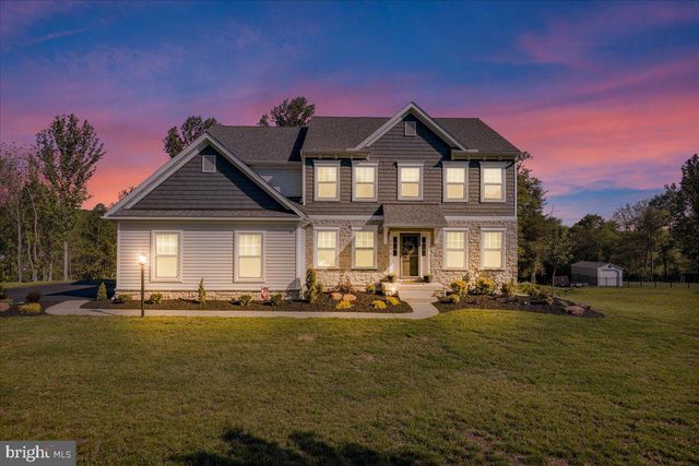 185 OAK GROVE RD, Morgantown, PA 19543