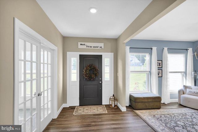185 OAK GROVE RD, Morgantown, PA 19543