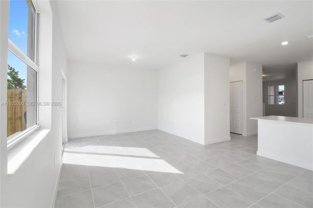 2747 SE 25th Ave, Homestead, FL 33035