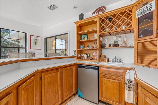 1818 S RIVERSIDE DRIVE, Edgewater, FL 32141