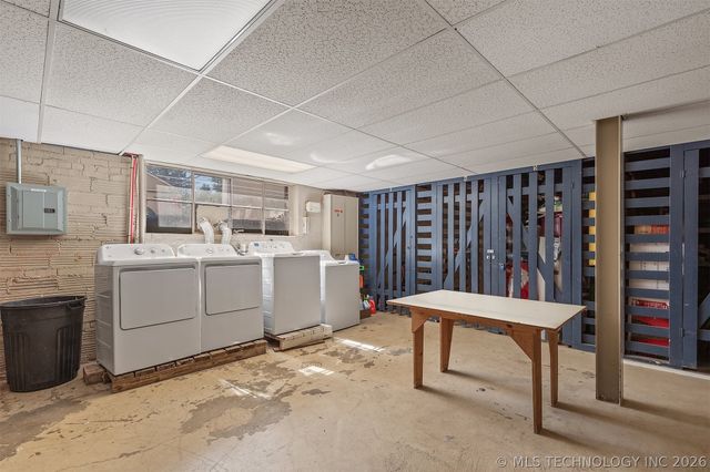 1524 E 17th Street, Tulsa, OK 74120