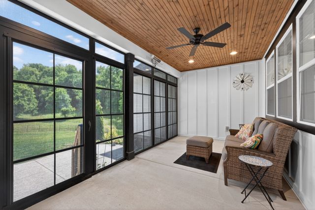 16111 Manchester Pike, Christiana, TN 37037