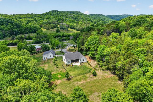 16111 Manchester Pike, Christiana, TN 37037