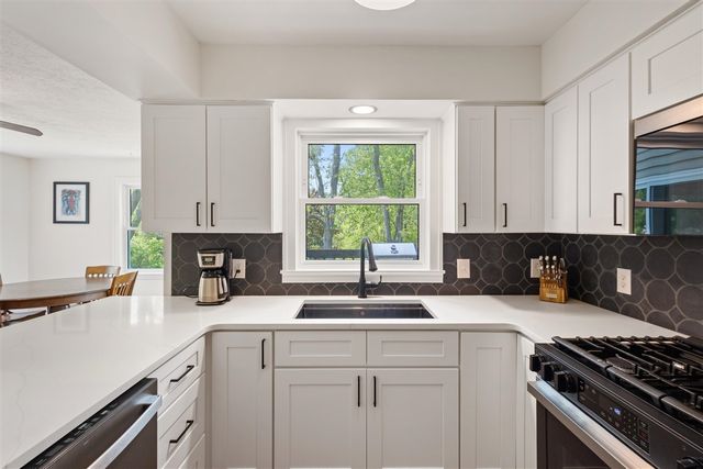 7657 Cottonwood, Richland, MI 49083