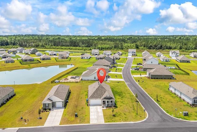 193 Country Grove Way, Galivants Ferry, SC 29544