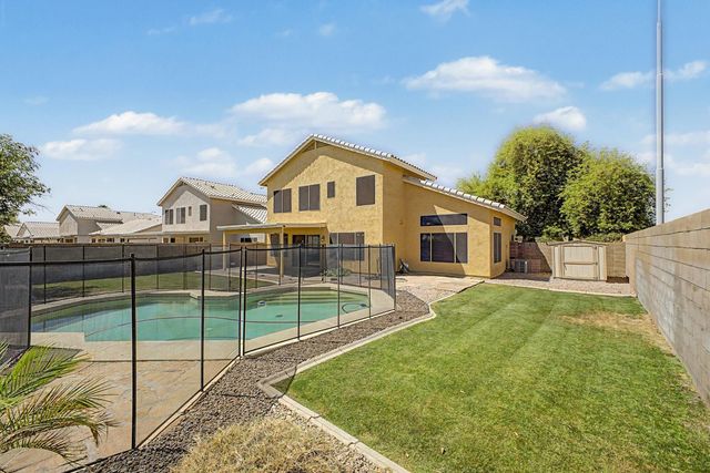 1513 W Lark Drive, Chandler, AZ 85286