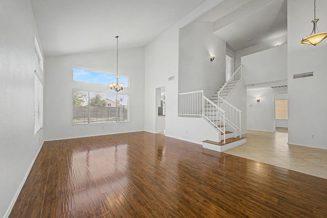 1513 W Lark Drive, Chandler, AZ 85286