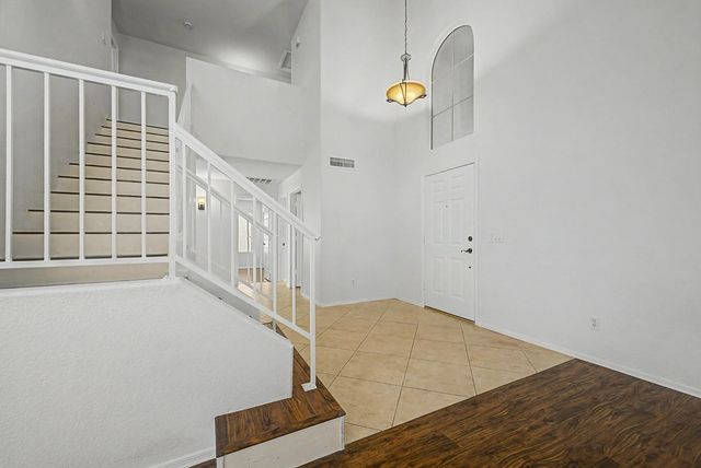 1513 W Lark Drive, Chandler, AZ 85286