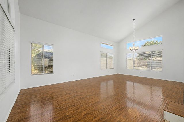 1513 W Lark Drive, Chandler, AZ 85286