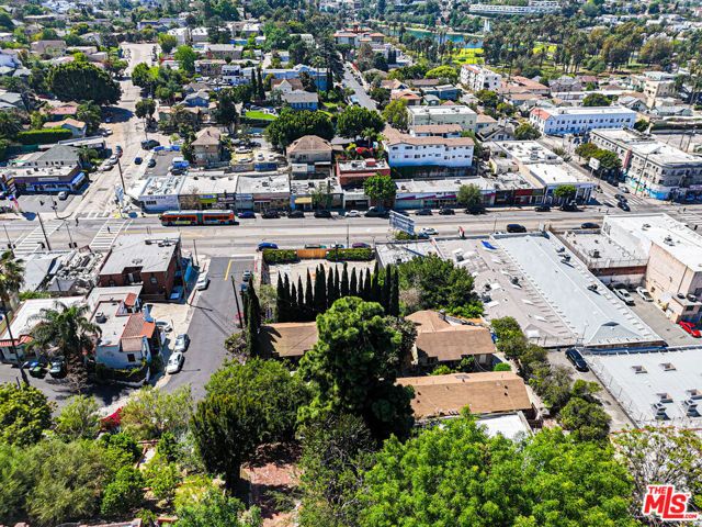 1305 Laveta Terrace, Los Angeles, CA 90026