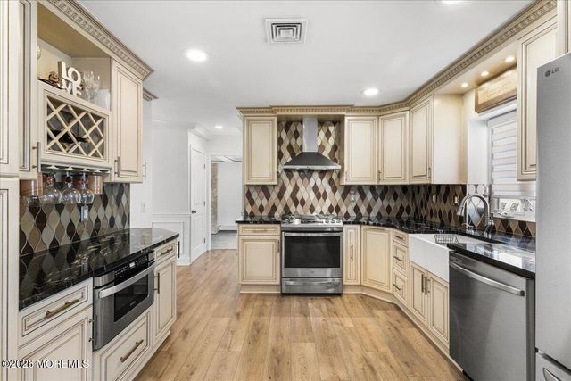 60 Glenmere Drive, Brick, NJ 08724
