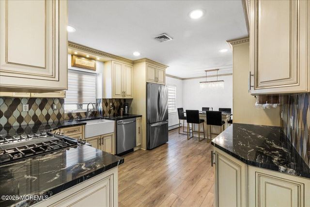 60 Glenmere Drive, Brick, NJ 08724