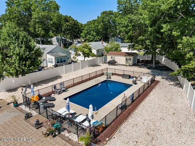 60 Glenmere Drive, Brick, NJ 08724