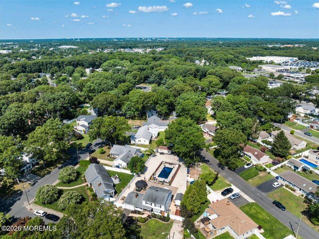 60 Glenmere Drive, Brick, NJ 08724