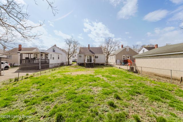 519 Compton St, Louisville, KY 40208