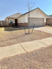 11720 Annette Drive, Yukon, OK 73099