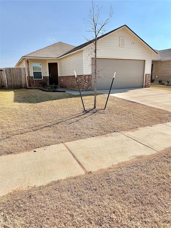 11720 Annette Drive, Yukon, OK 73099