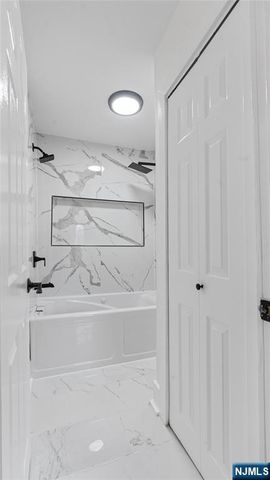 270 Ogden Street, Orange, NJ 07050