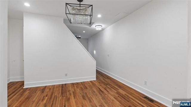 270 Ogden Street, Orange, NJ 07050