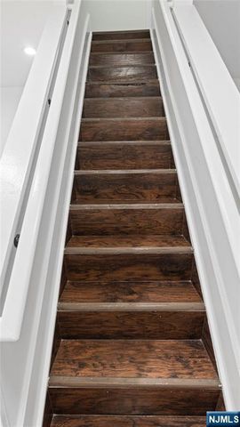 270 Ogden Street, Orange, NJ 07050