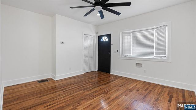 270 Ogden Street, Orange, NJ 07050