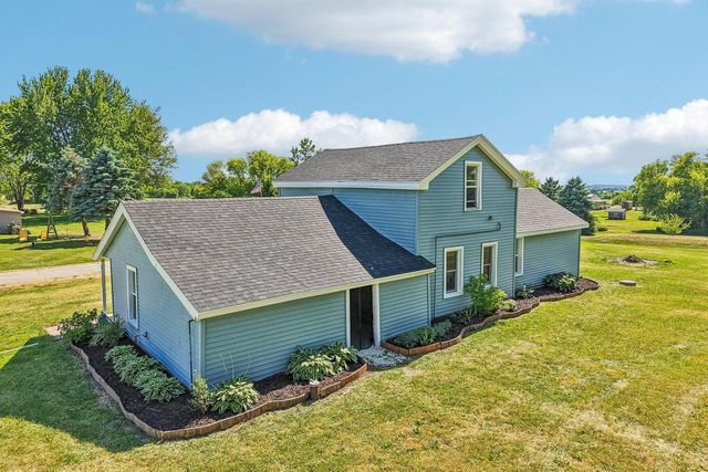 N6275 E Neda ROAD, Iron Ridge, WI 53035