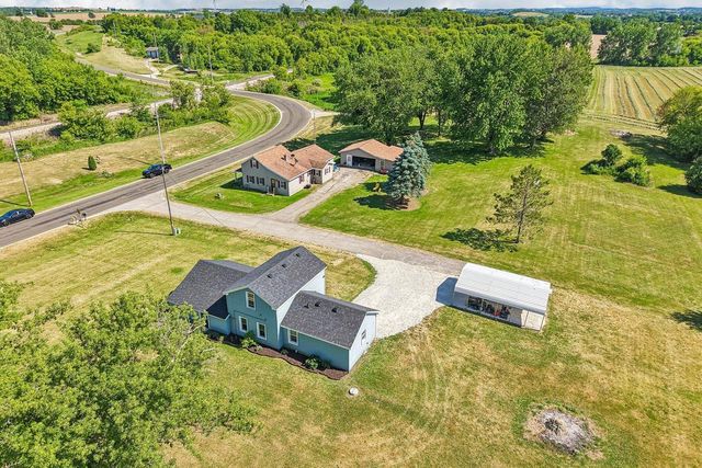 N6275 E Neda ROAD, Iron Ridge, WI 53035