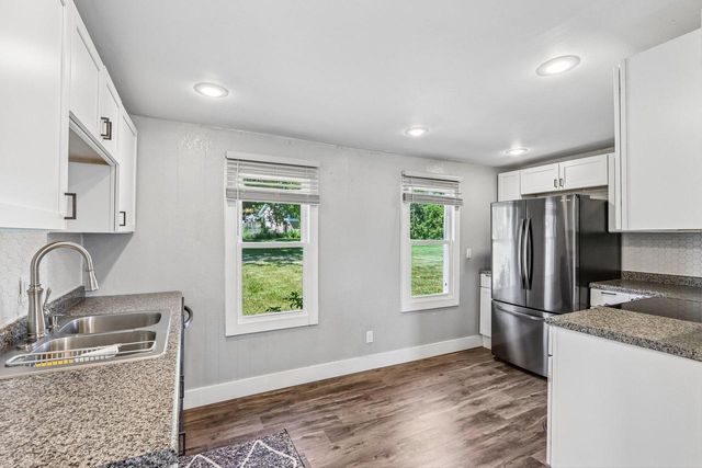 N6275 E Neda ROAD, Iron Ridge, WI 53035