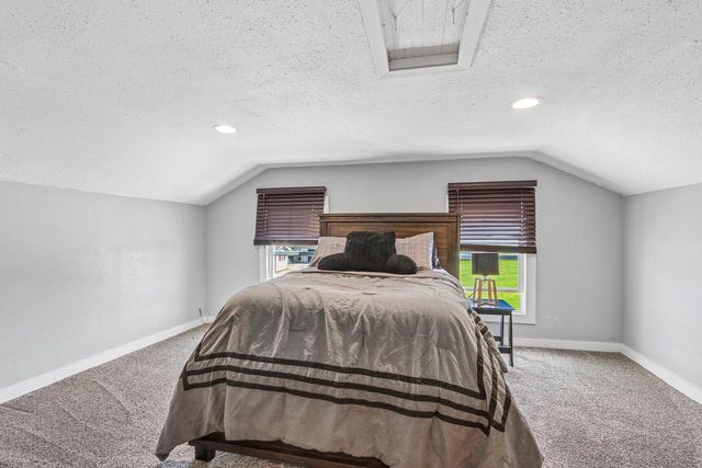 N6275 E Neda ROAD, Iron Ridge, WI 53035