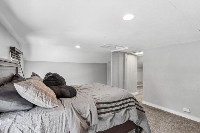 N6275 E Neda ROAD, Iron Ridge, WI 53035