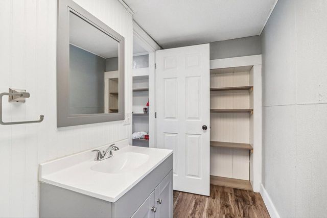 N6275 E Neda ROAD, Iron Ridge, WI 53035