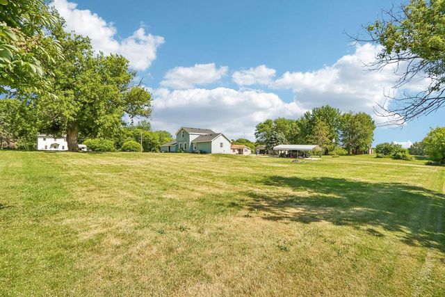 N6275 E Neda ROAD, Iron Ridge, WI 53035