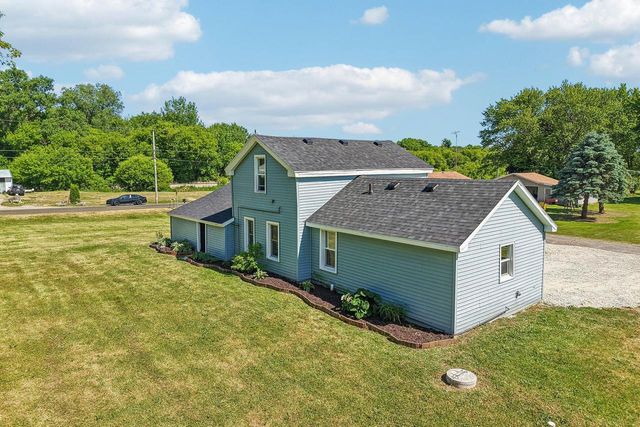 N6275 E Neda ROAD, Iron Ridge, WI 53035
