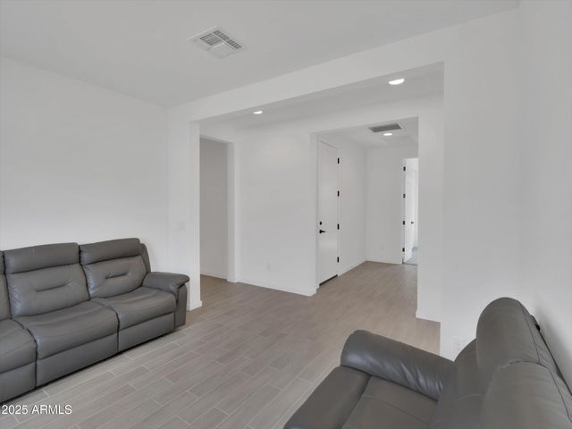 1707 W HOPI Drive, Coolidge, AZ 85128