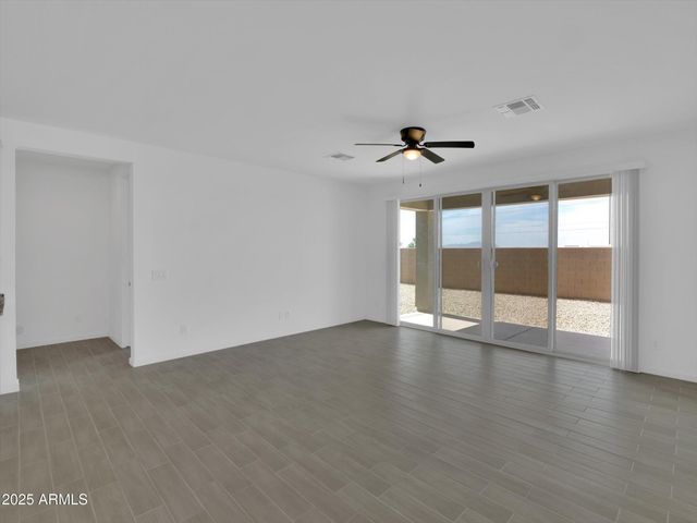 1707 W HOPI Drive, Coolidge, AZ 85128