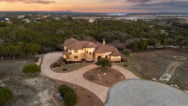 1039 Bluewater Place, Spring Branch, TX 78070