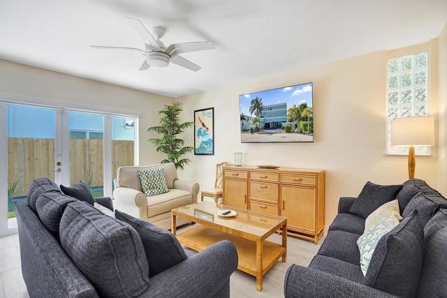 4549 N Ocean Dr Apt 1, Lauderdale By The Sea, FL 33308
