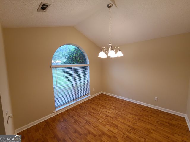 206 Bradford Station Drive, Sharpsburg, GA 30277