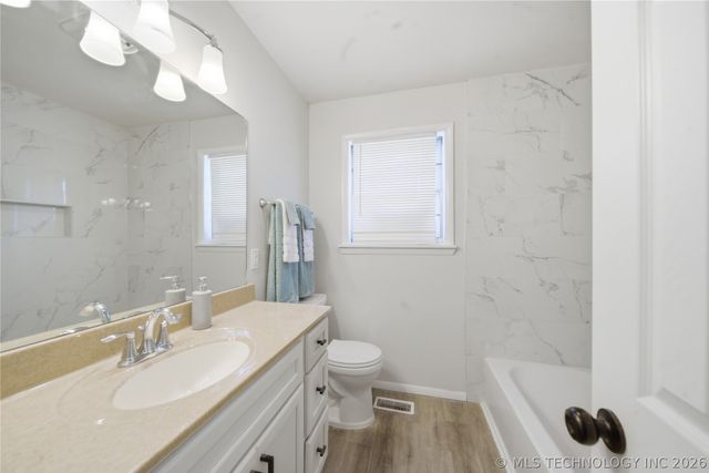 11338 E 7th Street, Tulsa, OK 74128