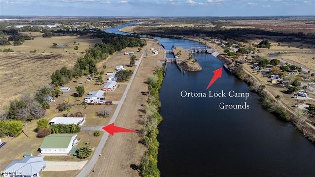 1079 Lock LN, Moore Haven, FL 33471