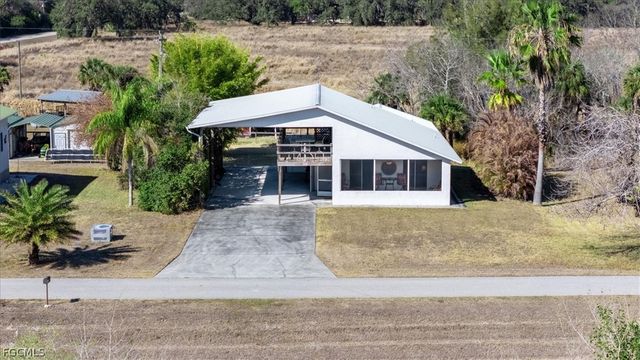 1079 Lock LN, Moore Haven, FL 33471