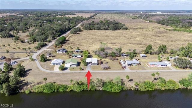 1079 Lock LN, Moore Haven, FL 33471