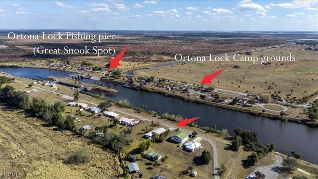 1079 Lock LN, Moore Haven, FL 33471