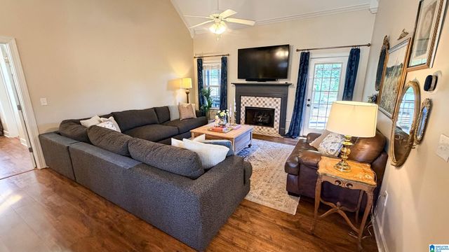 137 TANGLEWOOD DRIVE, Alabaster, AL 35007