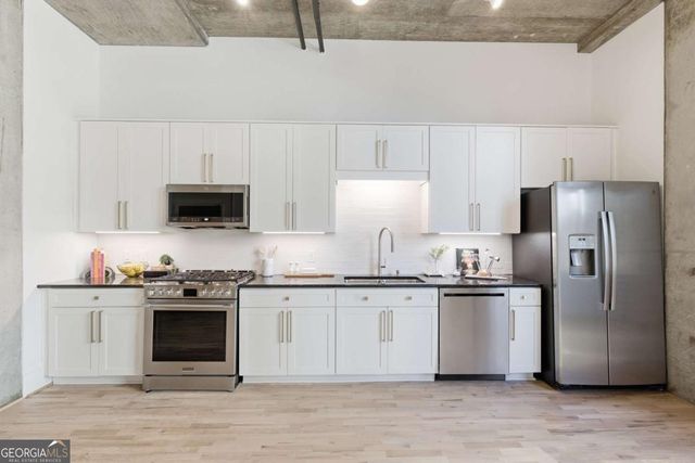 660 Glen Iris Drive NE 208, Atlanta, GA 30308