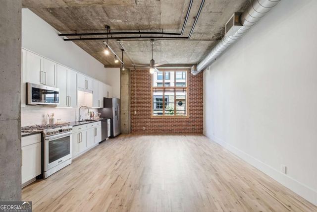 660 Glen Iris Drive NE 208, Atlanta, GA 30308