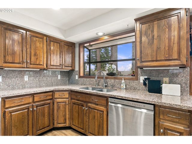 1335 Nw 128TH Ave, Portland, OR 97229