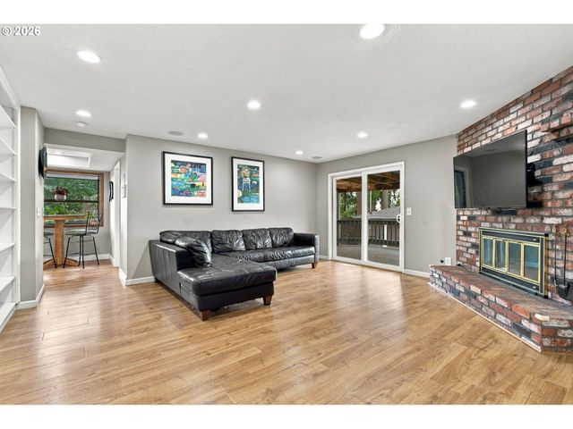 1335 Nw 128TH Ave, Portland, OR 97229